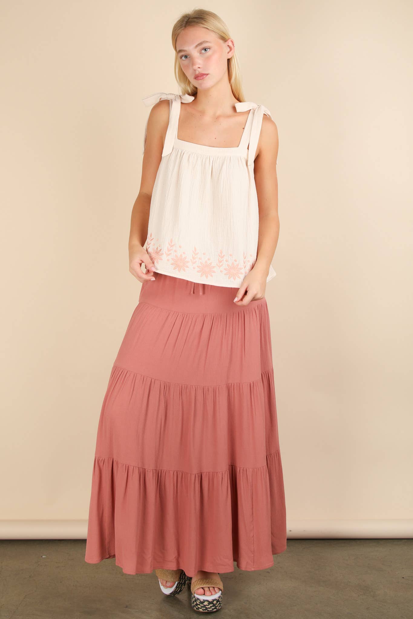 Tiered Layers Woven Midi Skirt