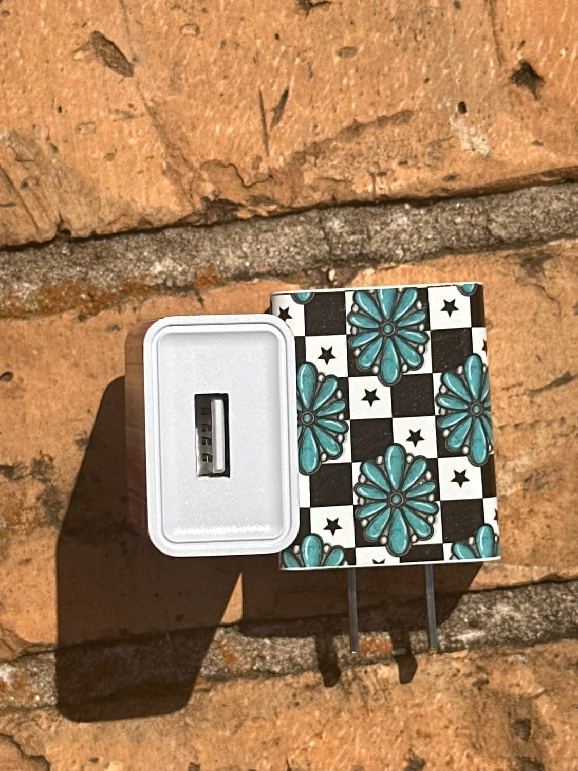 Pattern Charger Ports