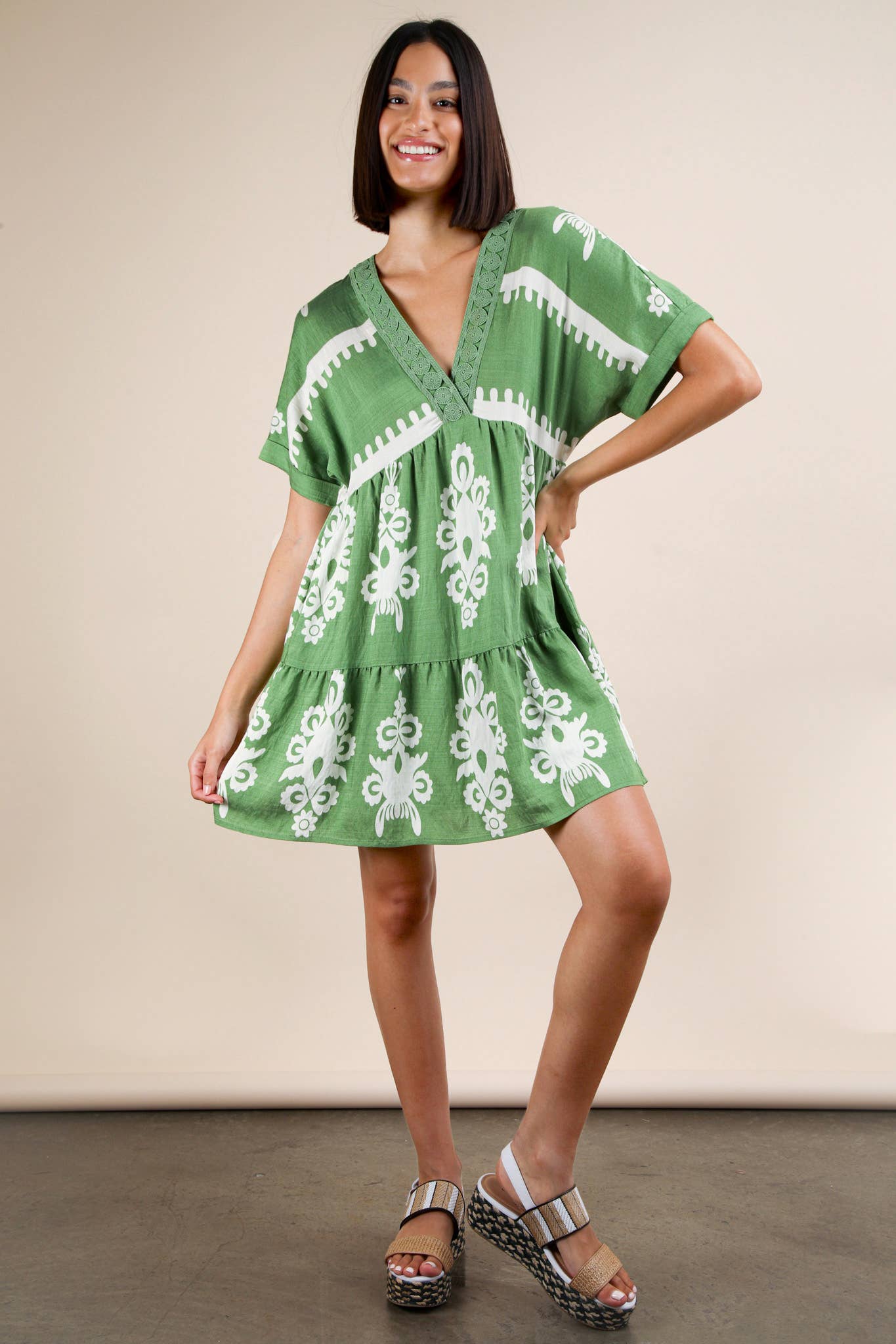 PLUS SIZE Printed V-Neck Woven Mini Dress