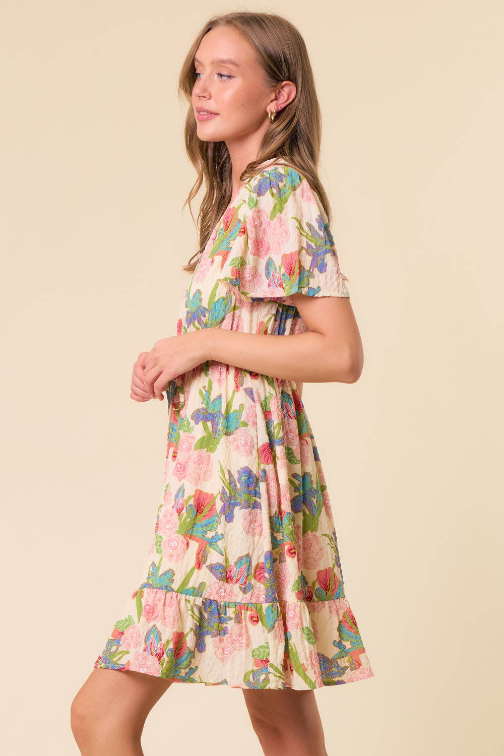 V-NECK FLUTTER SHORT SLEEVE MINI DRESS