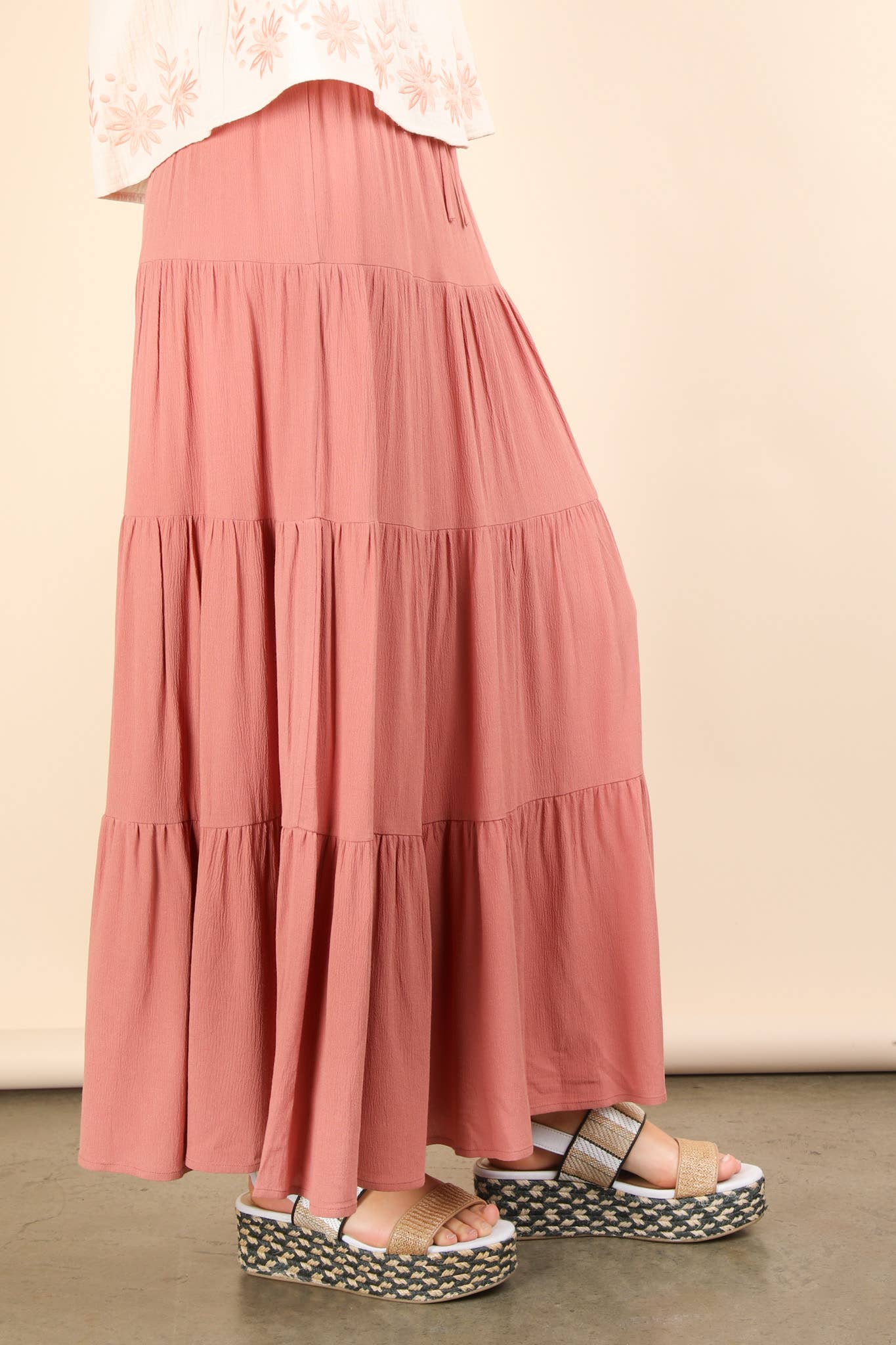 Tiered Layers Woven Midi Skirt