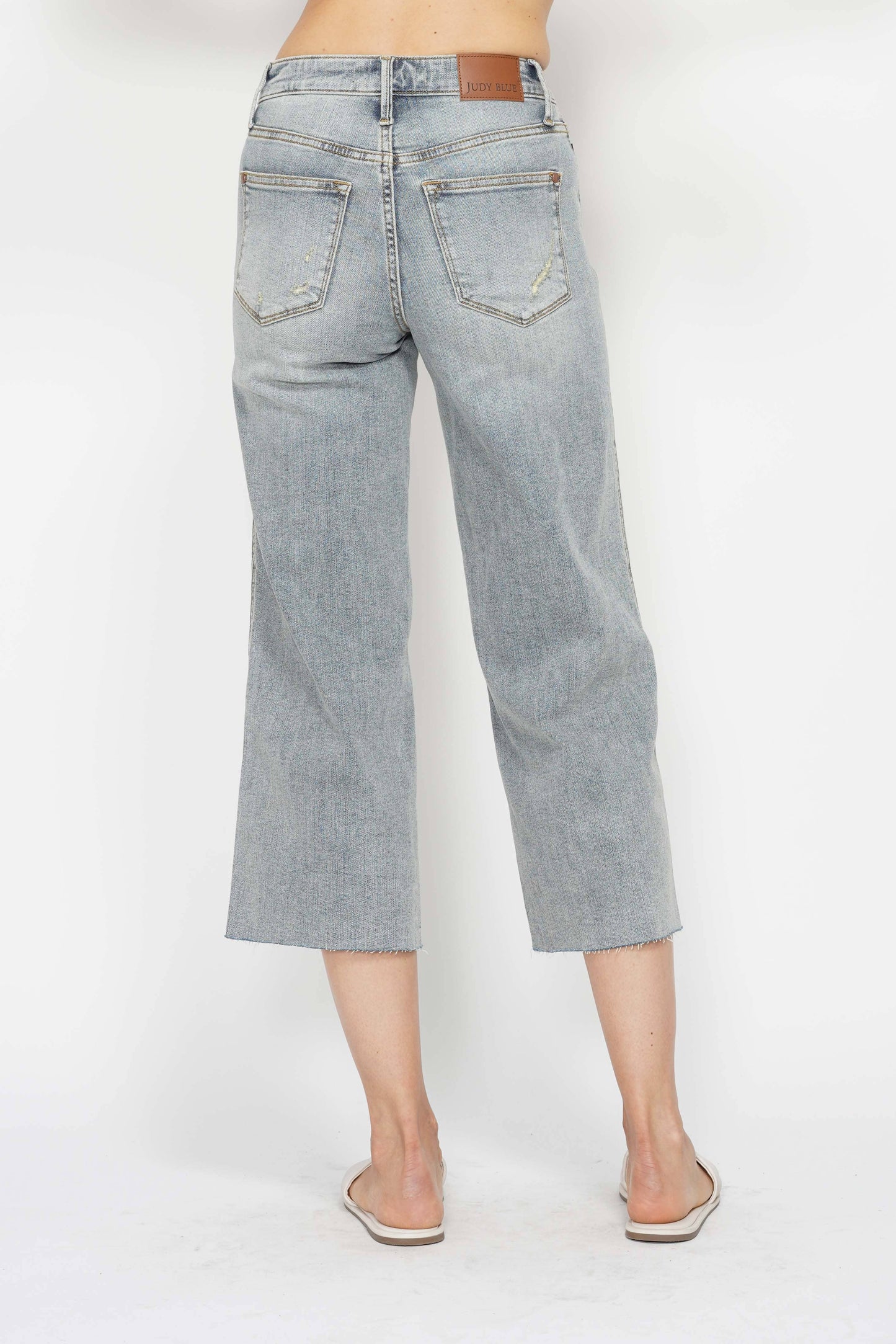 Mid-Rise Tummy Control Raw Hem Crop Wide Judy Blue