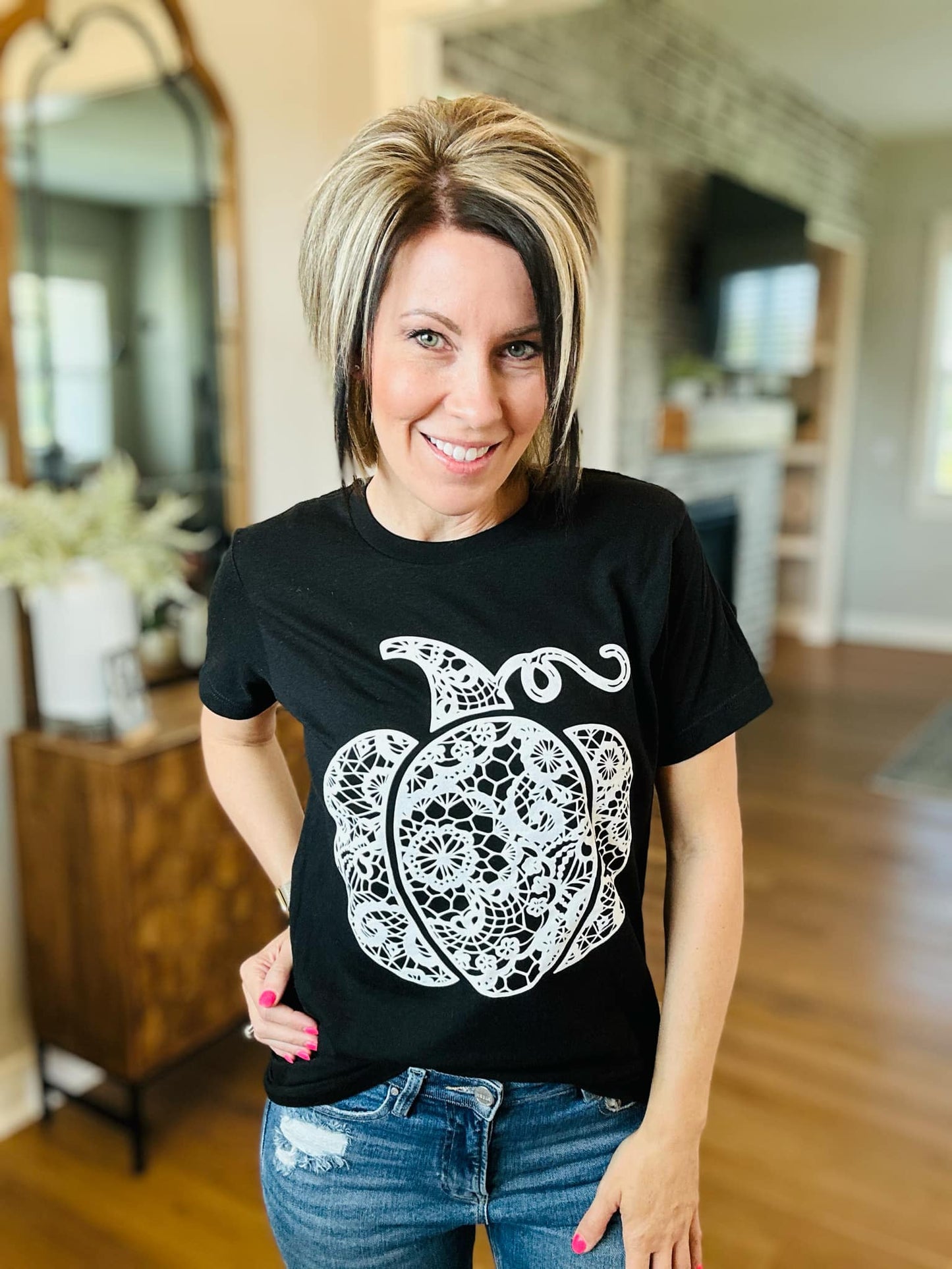 Lace Pumpkin Bella Black Graphic Tee