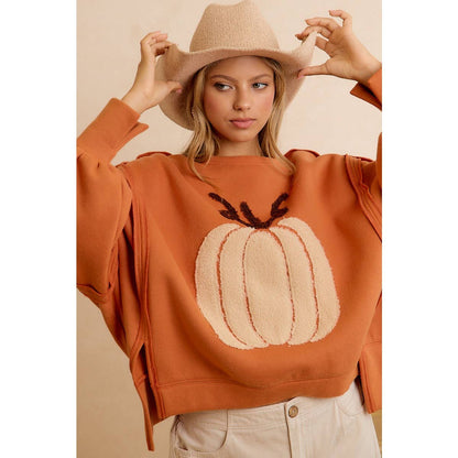 OVERSIZED PUMPKIN PATCH SWEATSHIRT