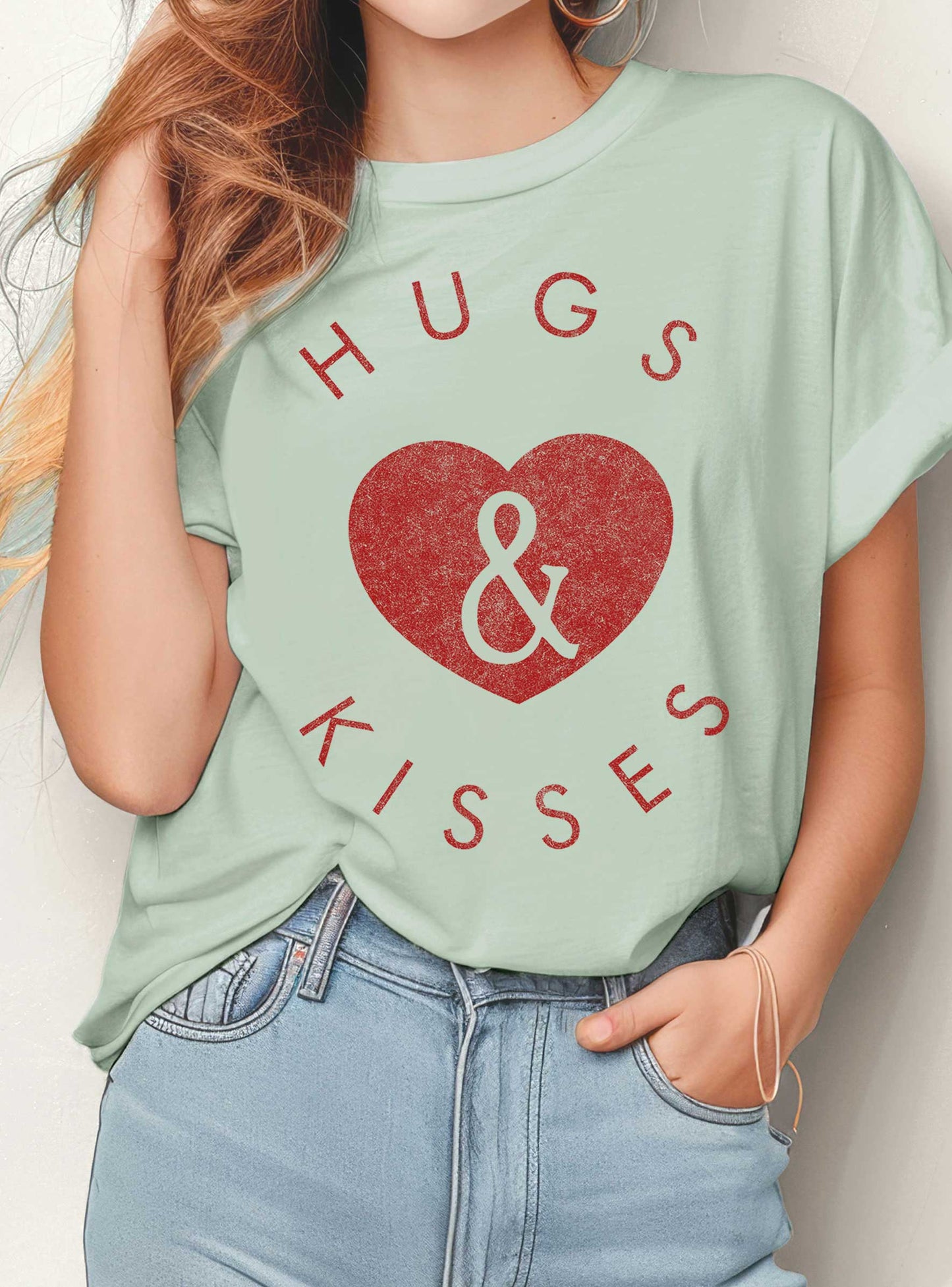 HUGS AND KISSES HEART VALENTINE GRAPHIC TSHIRTS