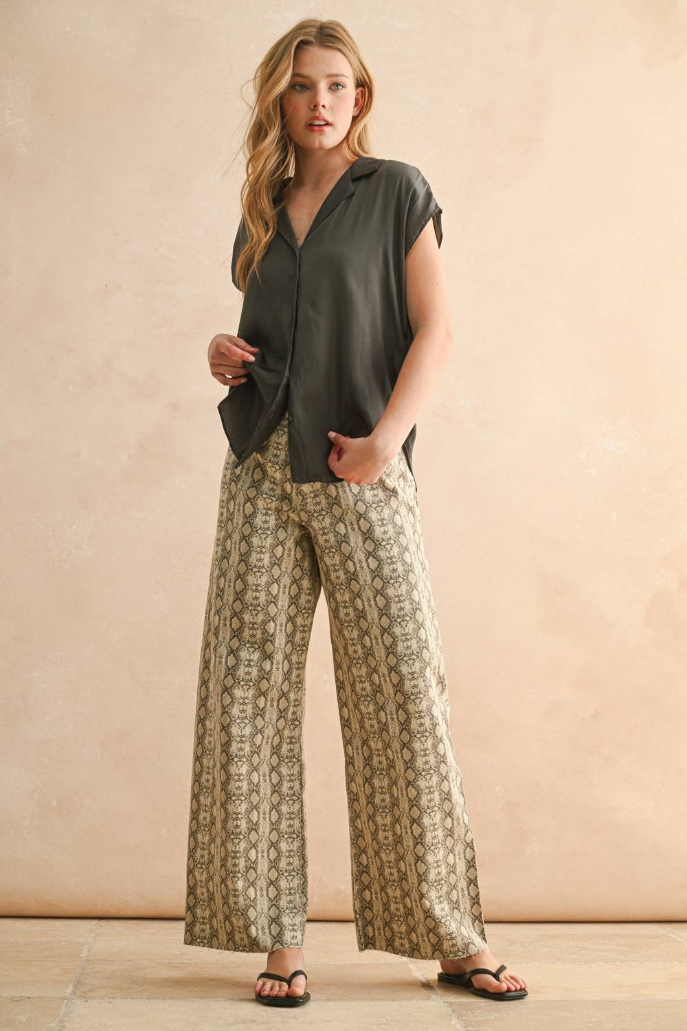 BUTTON DOWN CAP SLEEVE SHIRTS