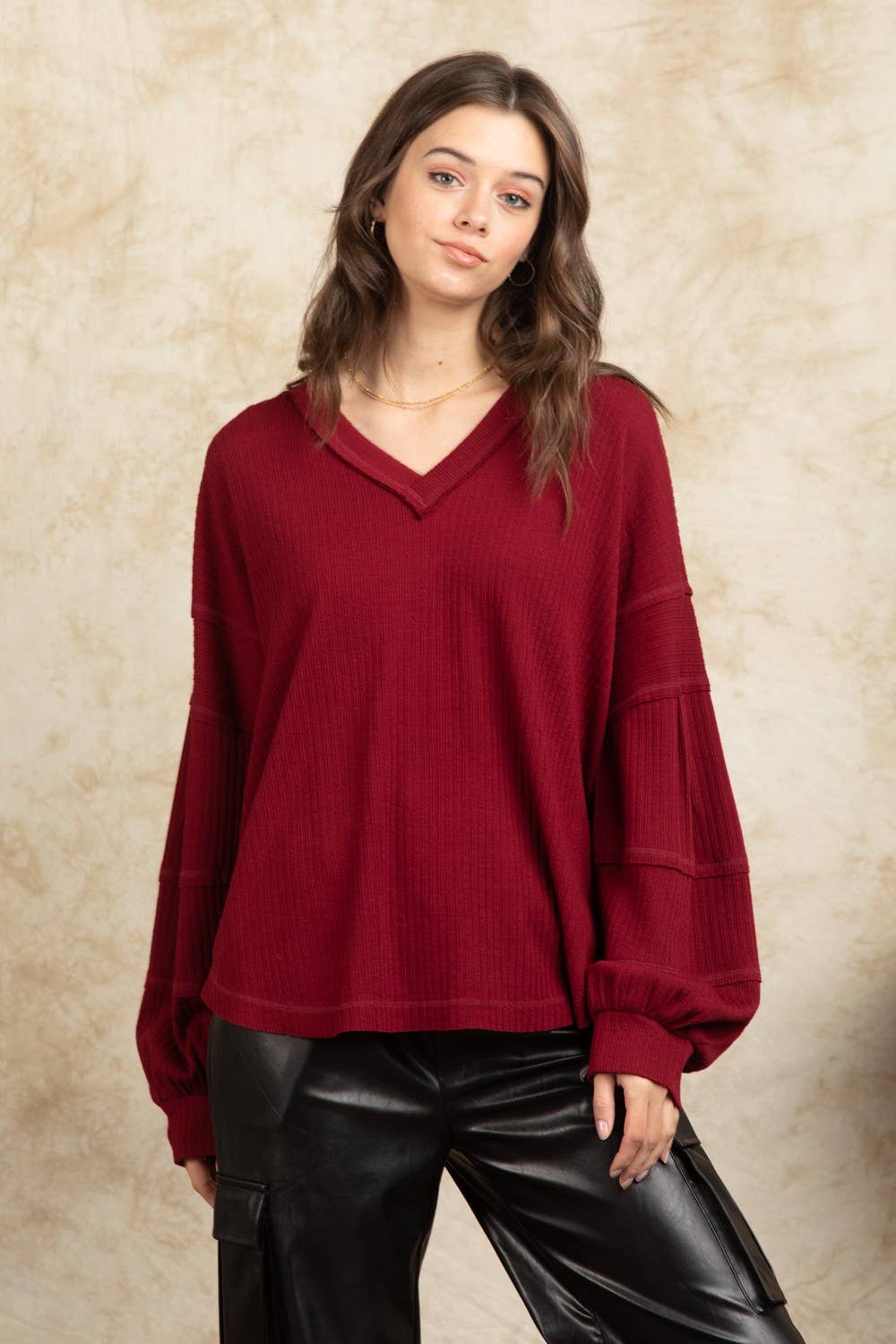 NT11157X-PLUS SIZE Oversized V-neck Puff Sleeve Top