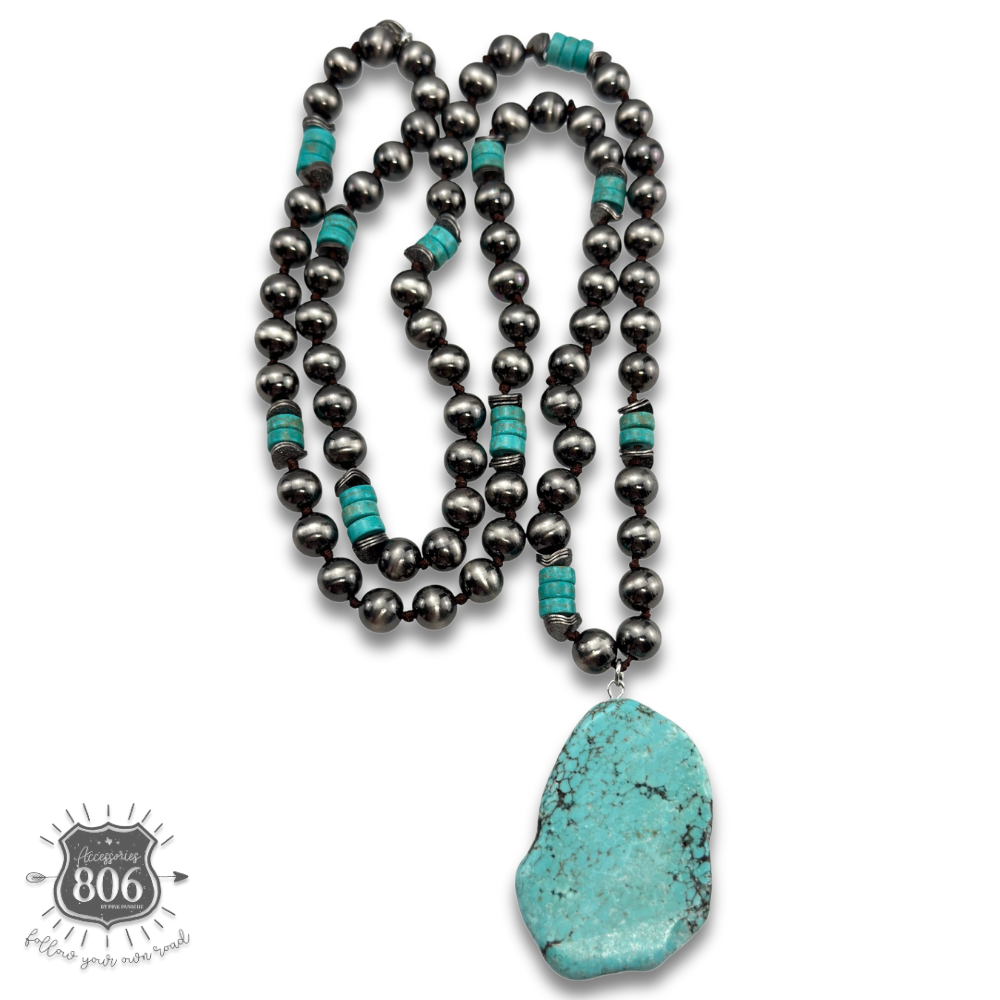 Turquoise pendant western necklace