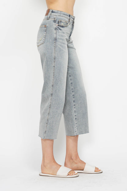 Mid-Rise Tummy Control Raw Hem Crop Wide Judy Blue