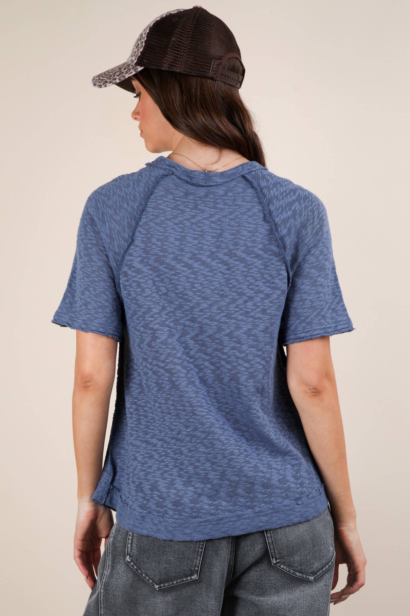 Solid Casual Knit Top with Patch Pocket