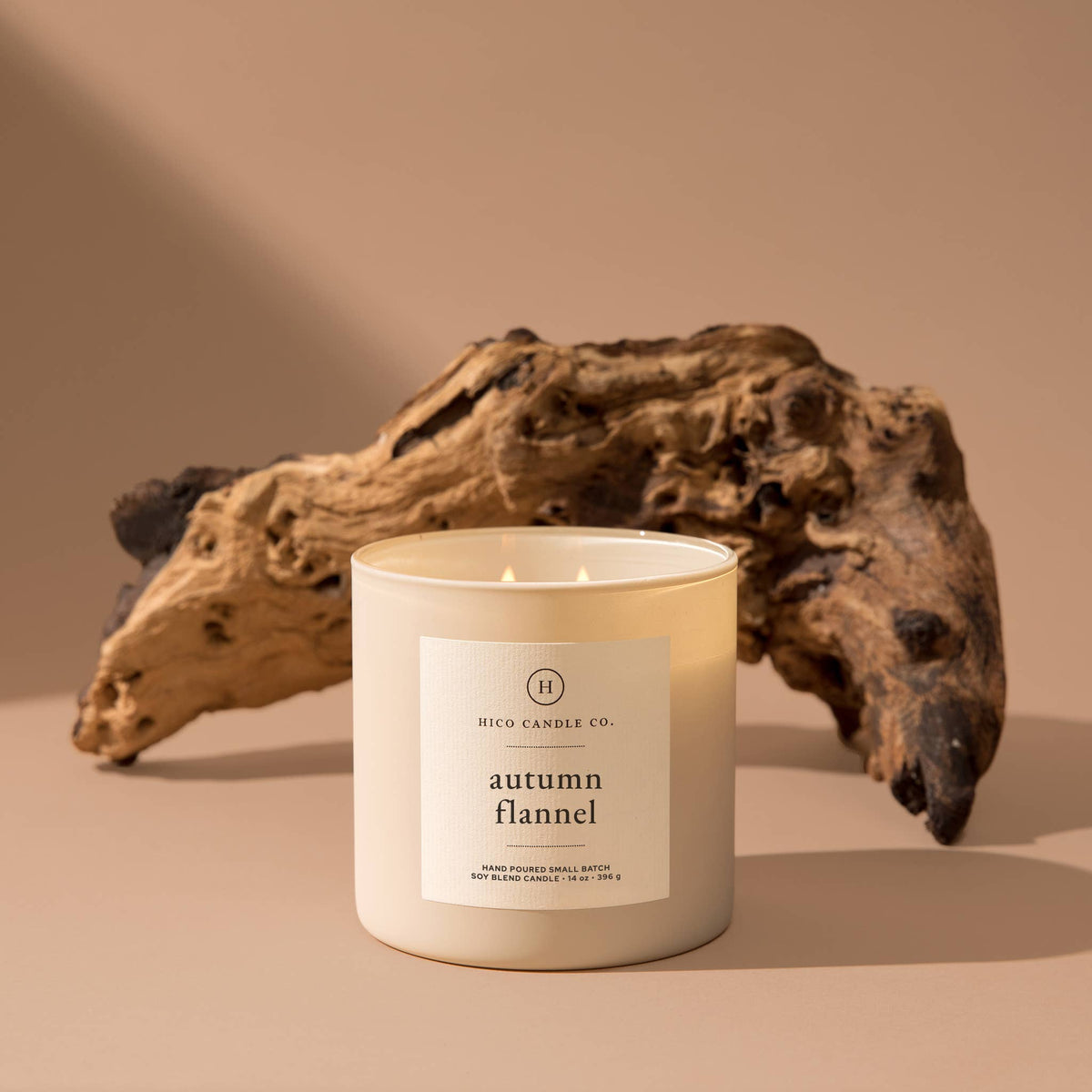 Autumn Flannel Fall Soy Candle 14 oz | Caramel, Leather