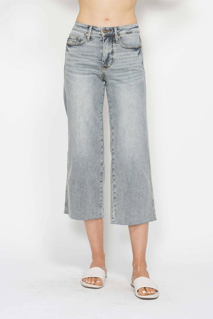 Mid-Rise Tummy Control Raw Hem Crop Wide Judy Blue