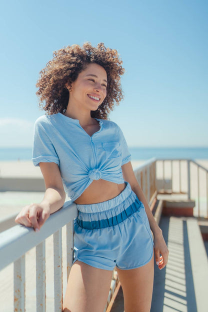 Color Blocked Active Shorts