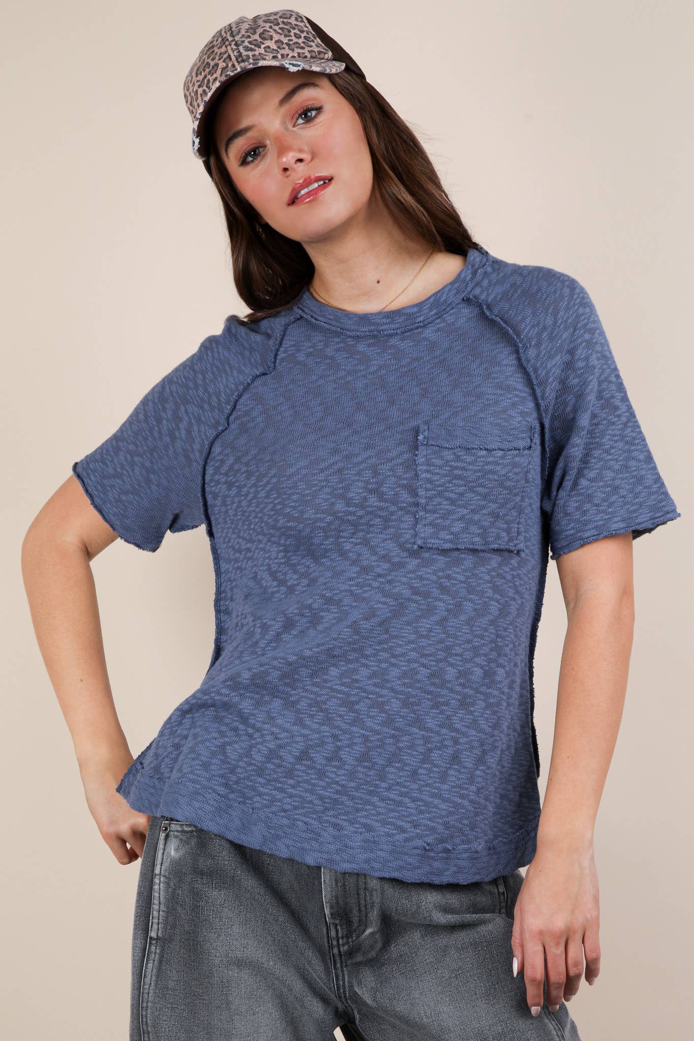 Solid Casual Knit Top with Patch Pocket
