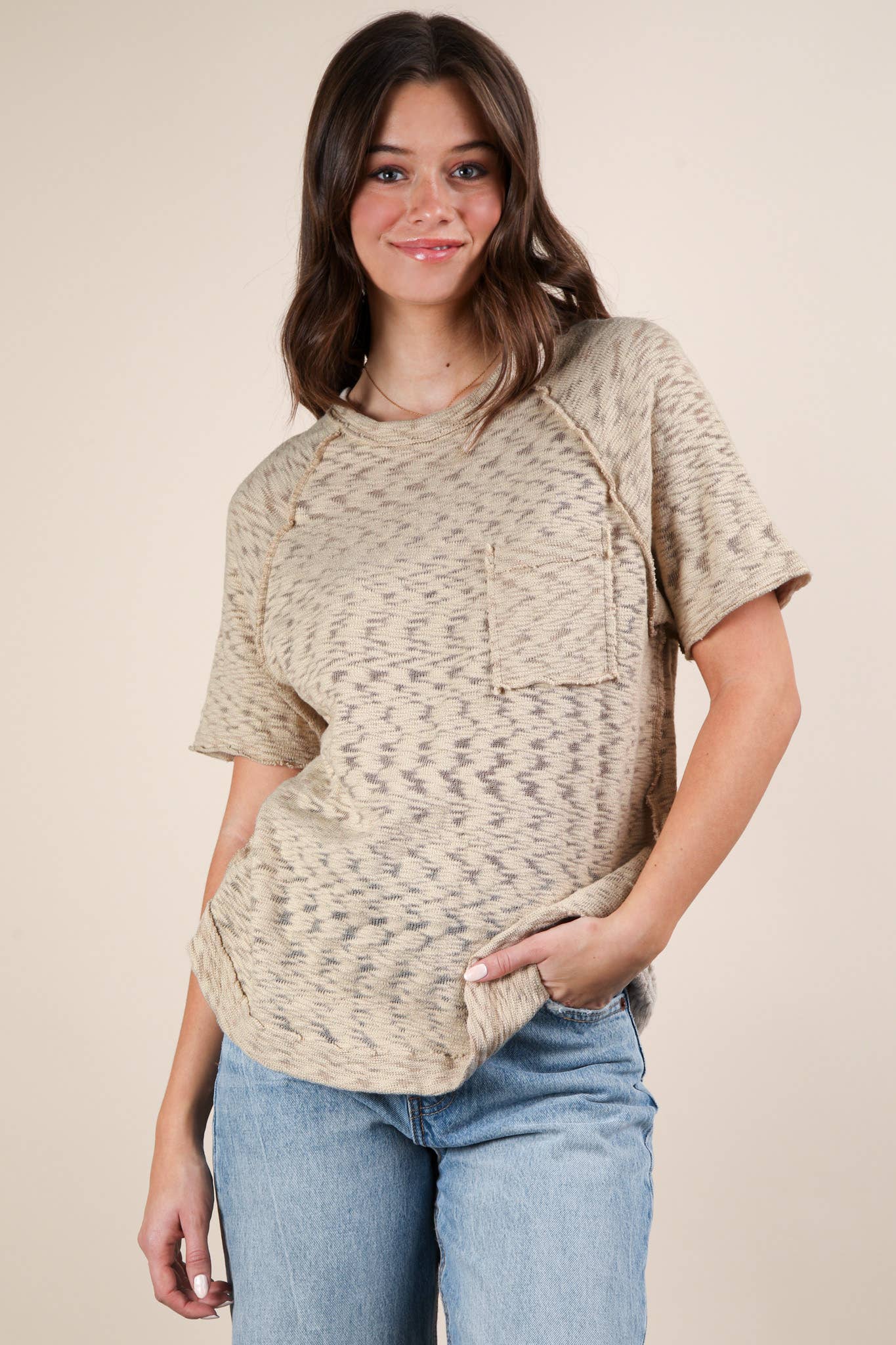 Solid Casual Knit Top with Patch Pocket