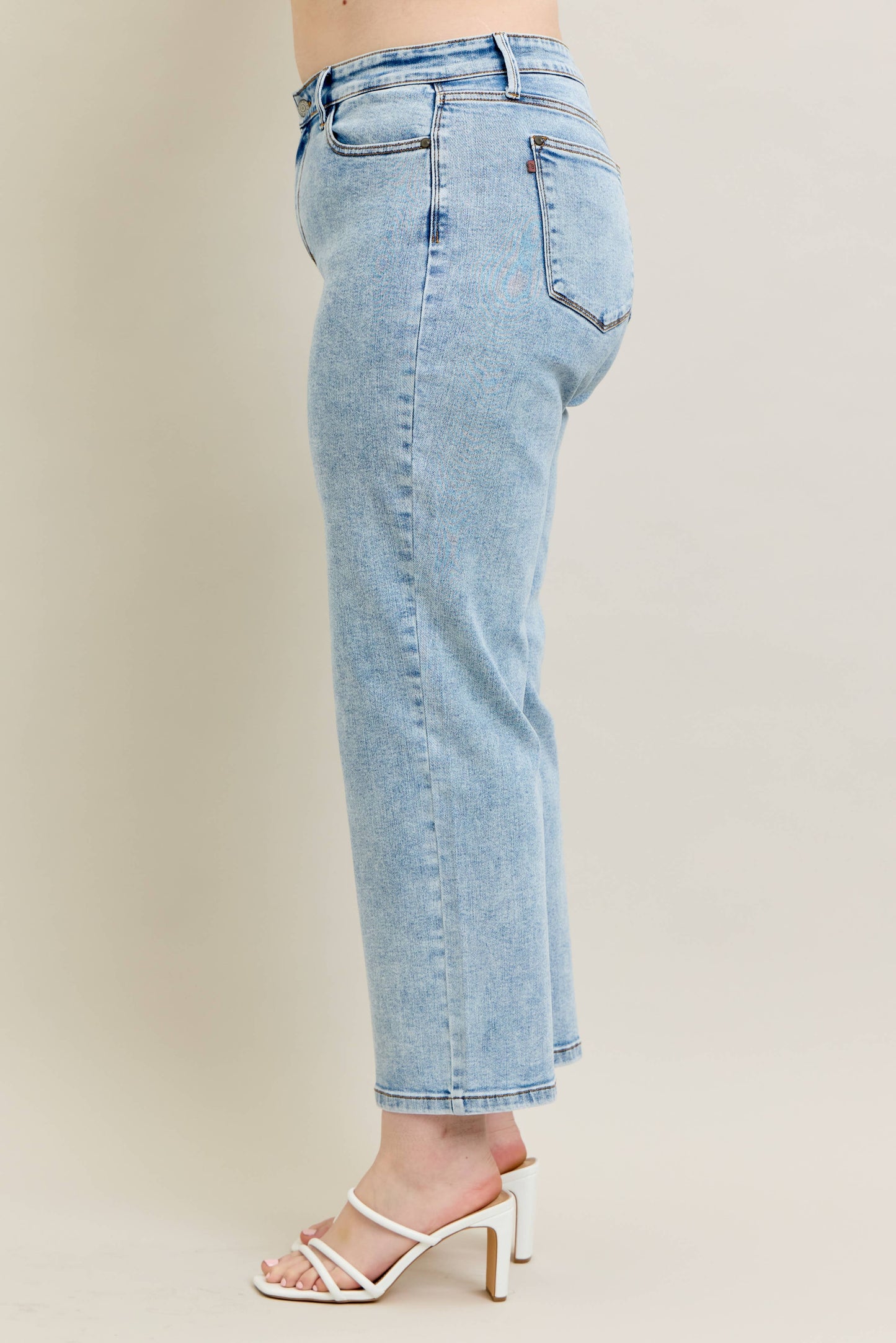 HW Stone Wash Straight Fit Judy Blue