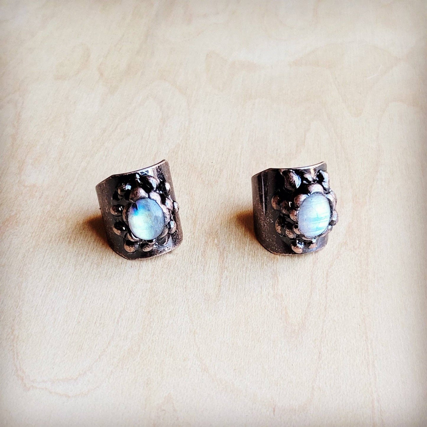 Labradorite Cuff Ring in Antique Copper