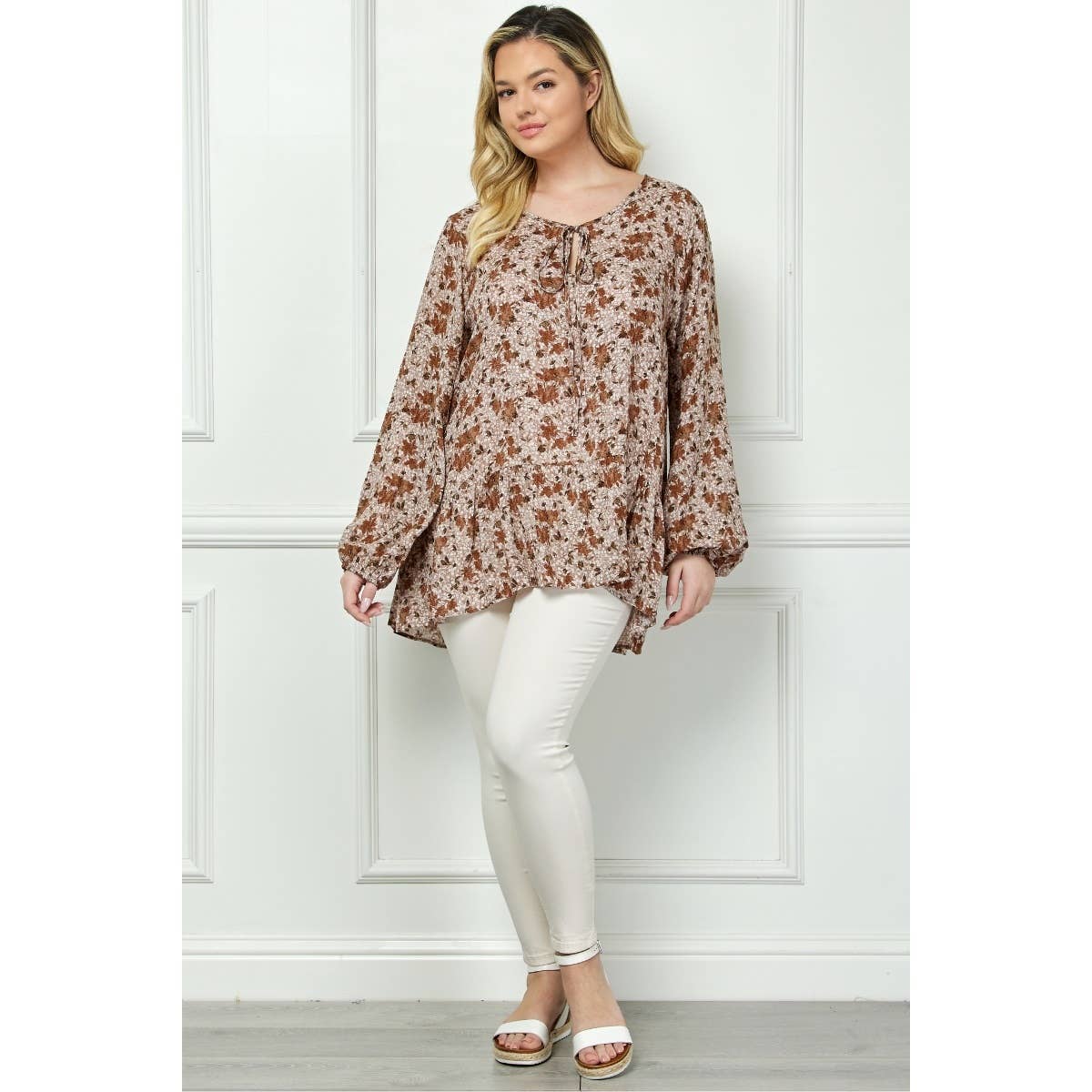 Plus Size Floral Peplum Puff Sleeve Top